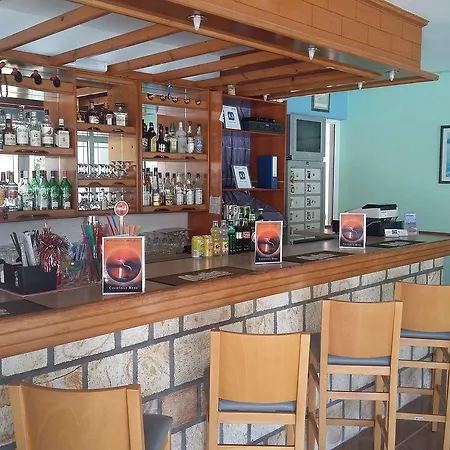 公寓式酒店 信天翁公寓 3*