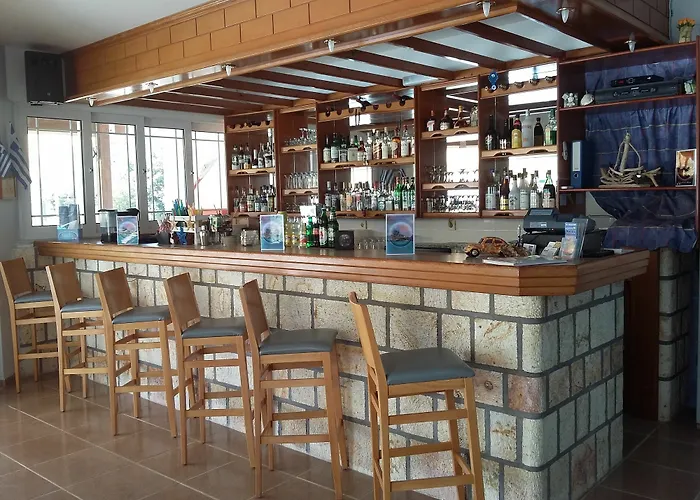 Albatross Aparthotel 3*