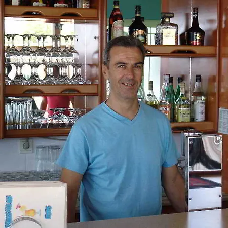 Albatross Hotel apartamentowy Kéfalos